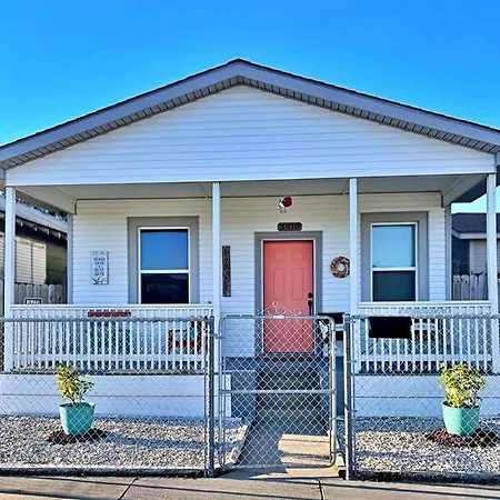 The Poolside Bungalow Galveston Exterior photo
