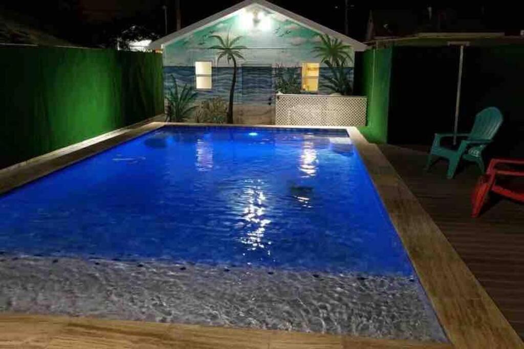 The Poolside *